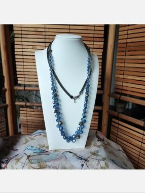 Blue Glass Gunmetal Mesh Extra Long Faceted Crystal Wire Chain  Necklace EUC